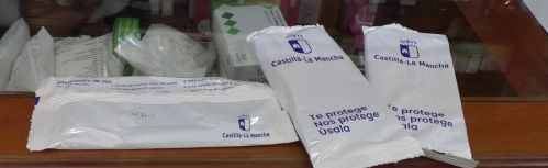 Comienza el reparto de mascarillas del Gobierno Regional en farmacias