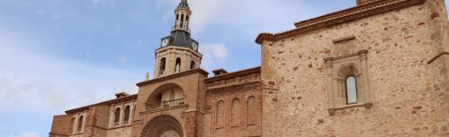 El funeral se celebra en la iglesia de la Asunción