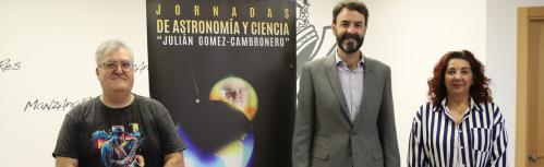 Presentación de las I jornadas de astronomía y ciencia 'Julián Gómez-Cambronero'