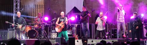 Celtas Cortos durante su concierto en Manzanares en las Jornadas Medievales 2022