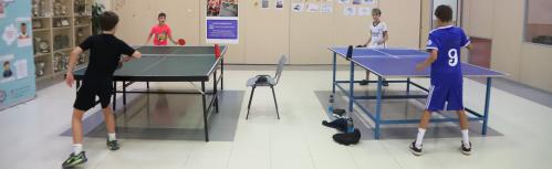 Tenis de mesa en la Casa de la Juventud