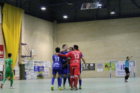 Manzanares FS Quesos El Hidalgo 4-3 Santiago Futsal