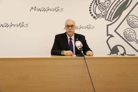 Julián Nieva ha leído la declaración institucional