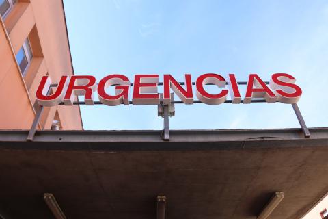 Cartel de Urgencias del hospital de Manzanares