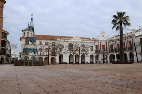 Plaza de la Constitución con sal en su superficie