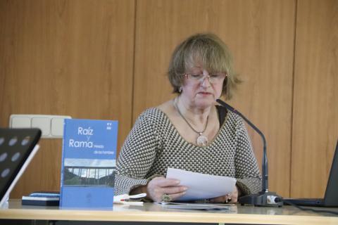 Isabel Villalta presenta el nº8 de 'Raíz y Rama'