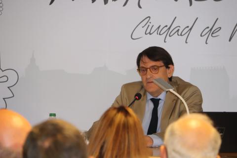 Juan Ramón Romero durante la conferencia