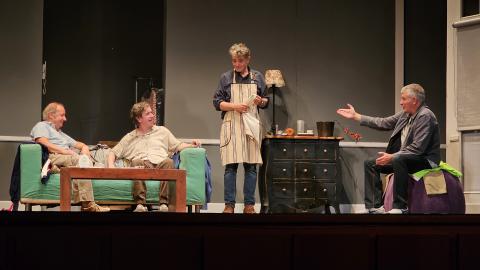 Los cuatro actores durante la función en el Gran Teatro de Manzanares