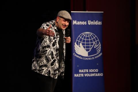 Agustín Durán en la gala solidaria de Manos Unidas Manzanares 2024