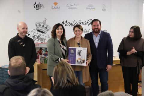 Entrega de premios de la campaña 'En estas Navidades, compra en Manzanares' 2024-25