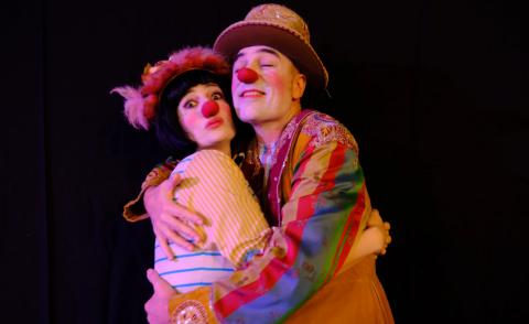 A la gloria con Gloria Fuertes