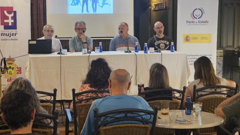 Participantes en la mesa redonda celebrada en La Bota de Oro