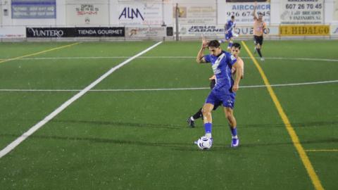 Espi en un amistoso de pretemporada del Manzanares CF