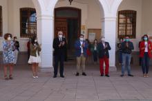 Minuto de silencio en homenaje a las víctimas de la COVID-19 en Manzanares (último día de luto oficial en España)