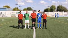 Capitanes y trío arbitral
