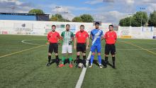 Capitanes y trío arbitral