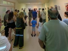 Inauguración de la exposición fotográfica de la campaña 'El deporte también se lee'