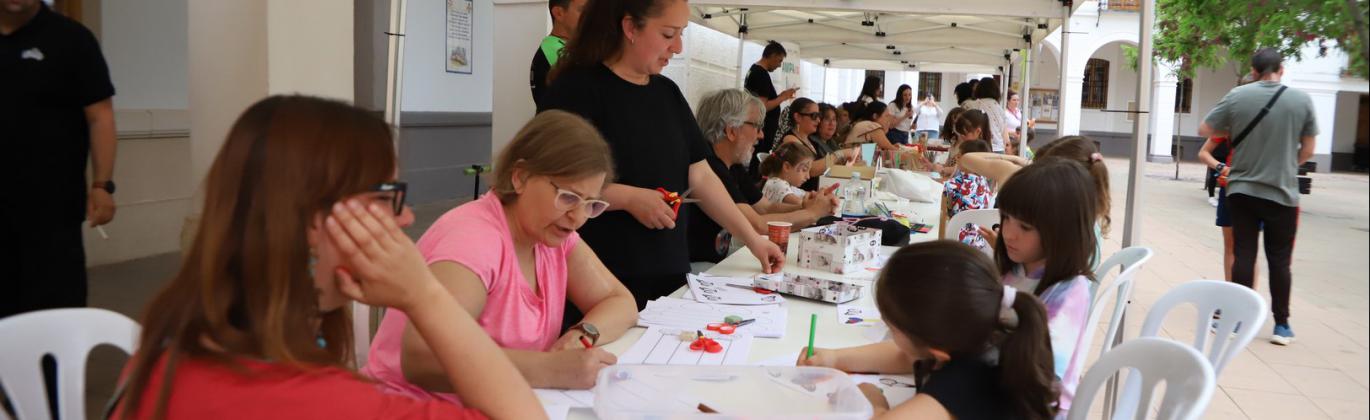 Talleres AMPAs y biblioteca - Día del libro 2026