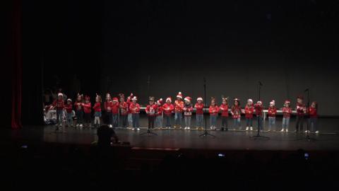 Embedded thumbnail for Festivales de Navidad de la Universidad Popular  - Música y movimiento