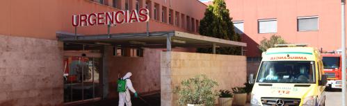 Exterior del hospital de Manzanares en foto de archivo