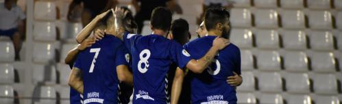 Jugadores del Manzanares CF celebrando un gol en el amistoso frente al Herencia CF
