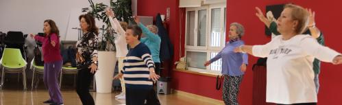 Taller de baile en línea en el Centro de Mayores