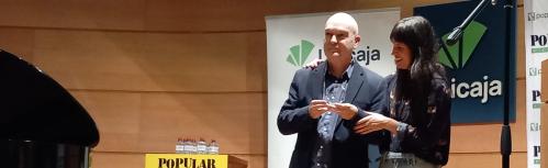 Teo Serna recibe el Premio de la Crítica CLM en Albacete