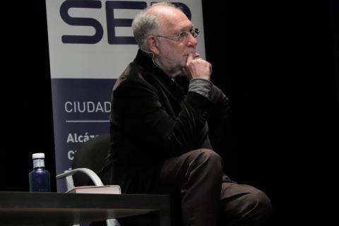 Ernesto Ekaizer en la Escuela de Ciudadanía