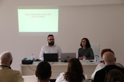 Charla sobre suicidio