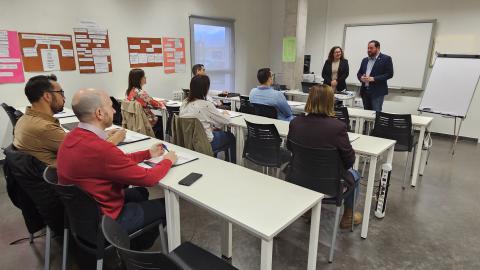 Pablo Camacho y Begoña Fernández durante la inauguración del curso