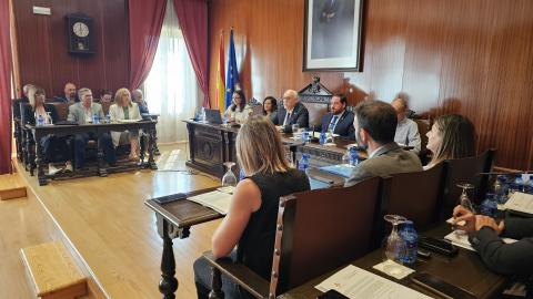Momento del pleno ordinario de mayo de 2025