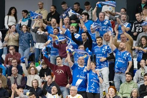 Afición del Manzanares FS en el Manzanares Arena