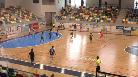 Javi Bule en el último partido del Talleres Arroyo Manzanares FS