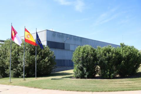 Visita de Julián Nieva, David Broceño y José Manuel Caballero a Exide Technologies