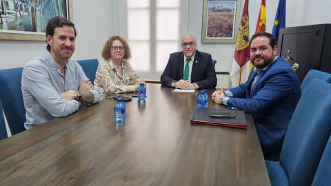 Firma convenio Ayuntamiento y Asociación Empresarial (mayo 2026)