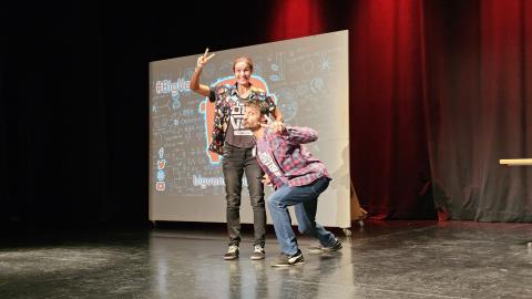 Protagonisas de Big Van Ciencia en la Casa de Cultura de Manzanares