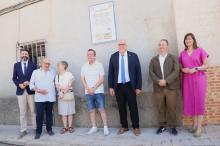 Descubrimiento de la placa cerámica 'Las Eras del Castillo'