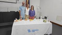 Javier Domínguez junto a Anna Muñoz y Patricia Sorribes durante el taller de texturización