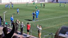 Carretón mostró la camiseta de Ángel para dedicarle el primer gol del partido