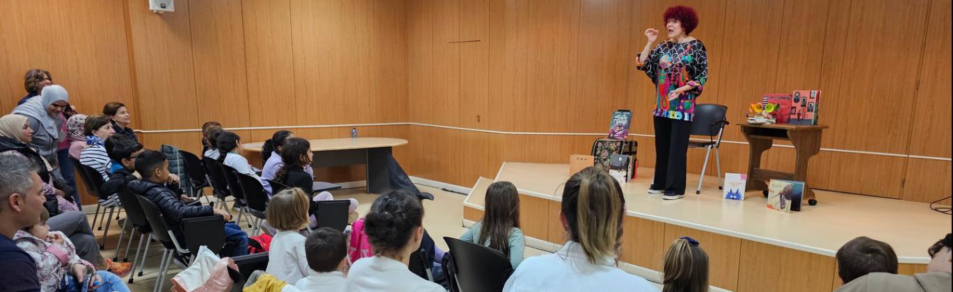 Sesión de narración de Margarita del Mazo - Día de las Bibliotecas 2025