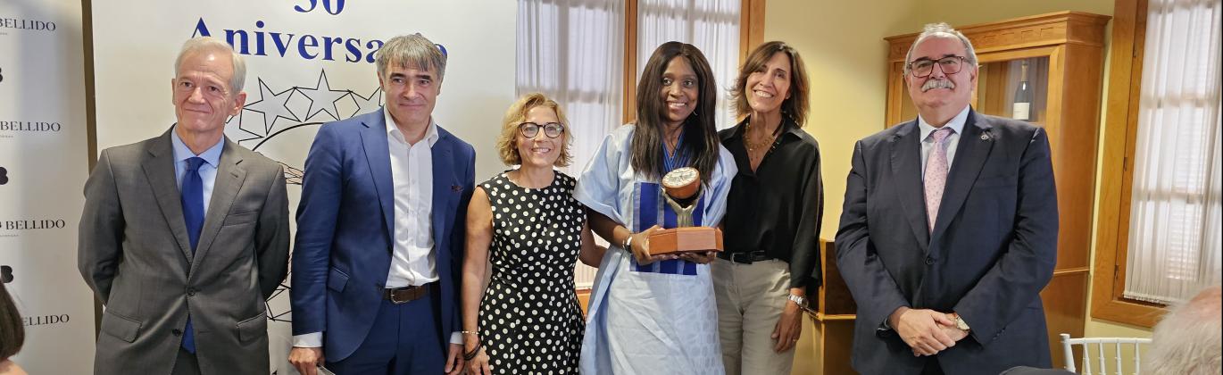 Entrega del premio de Tertulia XV a Amigos de Sierra Leona
