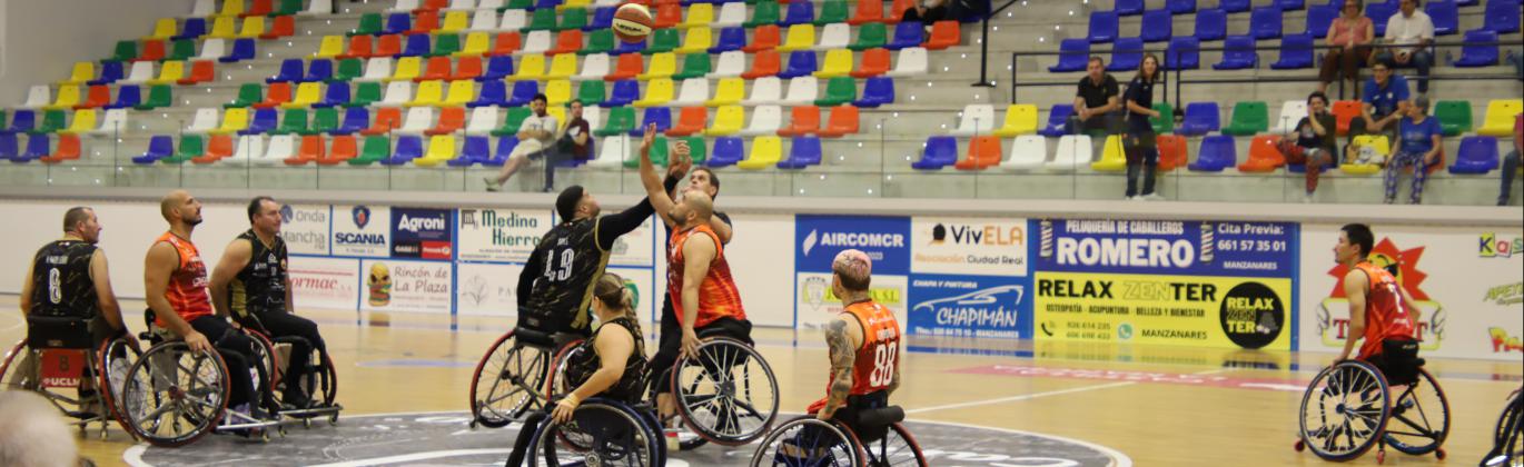 Saque inicial de la final