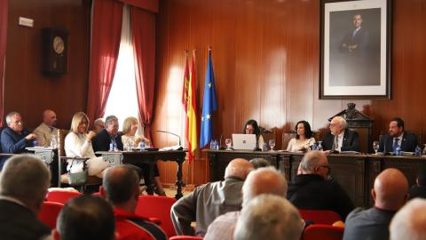 Embedded thumbnail for Pleno Ordinario de abril